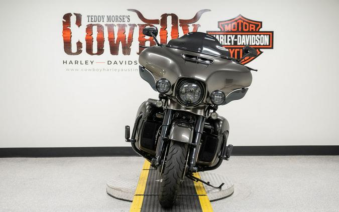 2018 Harley-Davidson® FLHTKSE - CVO™ Limited