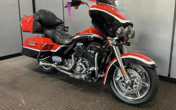 2012 Harley-Davidson Electra Glide CVO Ultra Classic