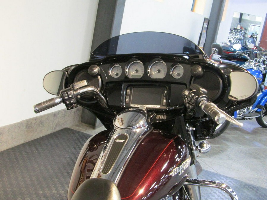 2014 Harley-Davidson® FLHXS - Street Glide® Special