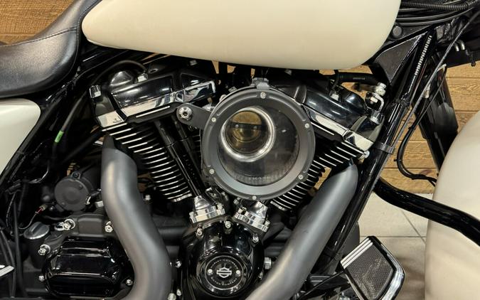 2018 Harley-Davidson® Street Glide® Special Bonneville Salt Denim FLHXS