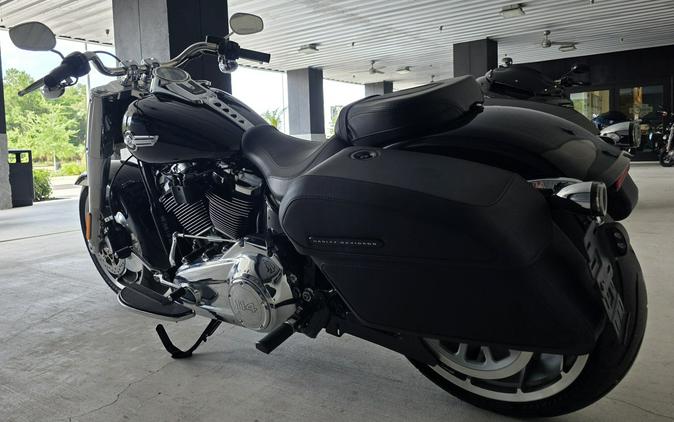 2022 Harley-Davidson® Fat Boy® 114 Vivid Black