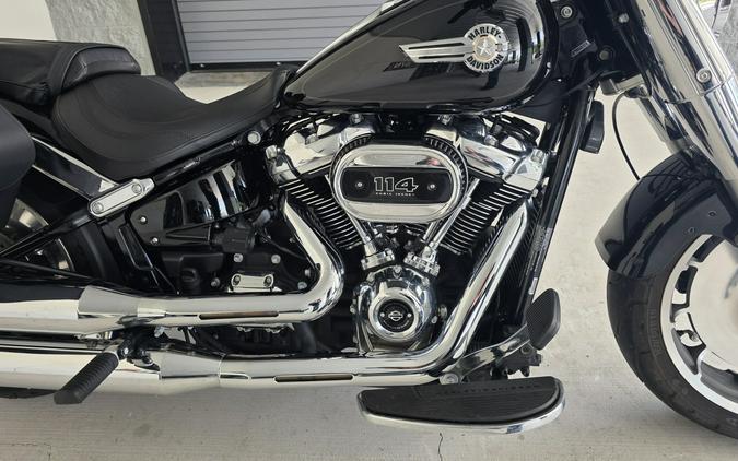 2022 Harley-Davidson® Fat Boy® 114 Vivid Black