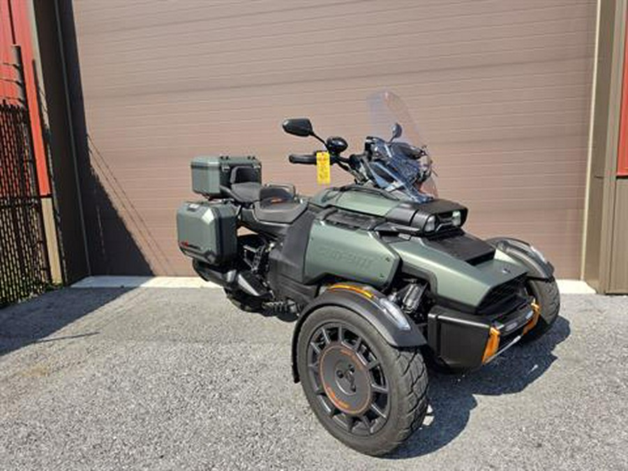 2025 Can-Am Canyon Redrock