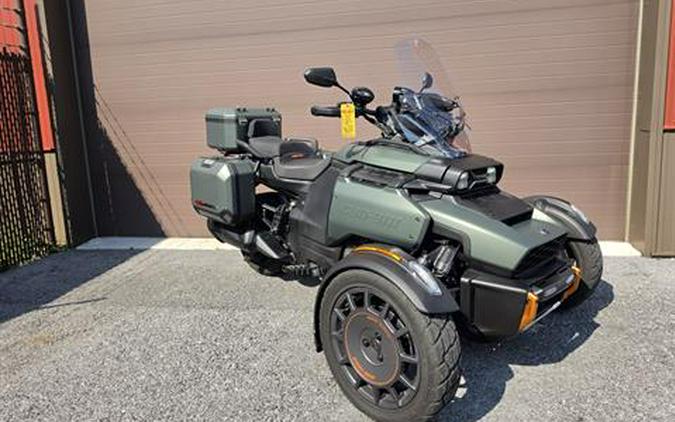 2025 Can-Am Canyon Redrock