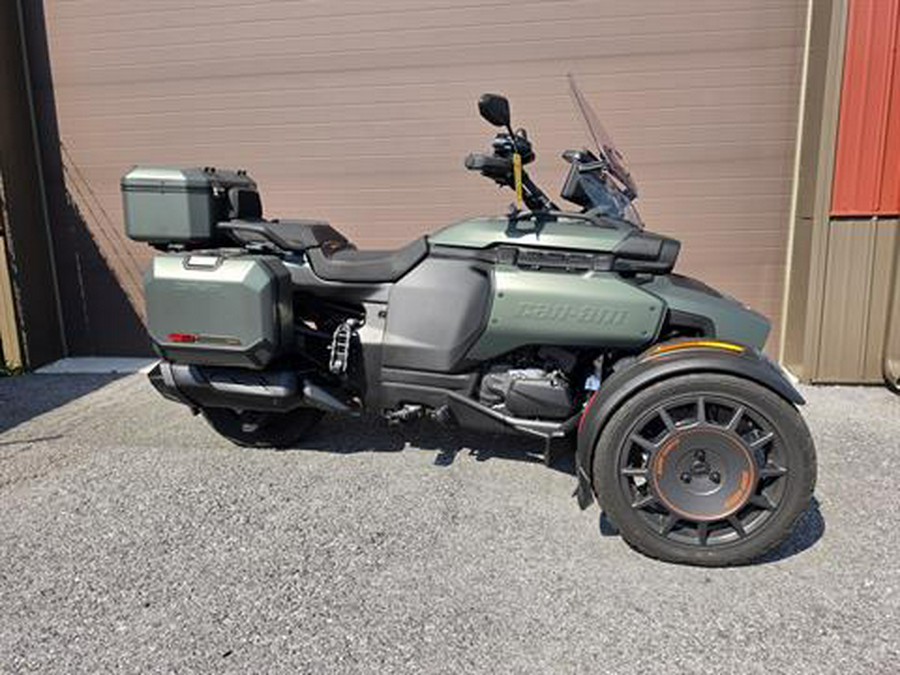 2025 Can-Am Canyon Redrock