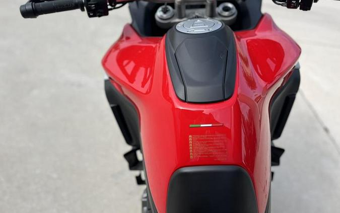 2023 Ducati Multistrada V4S Ducati Red - Alloy Wheels