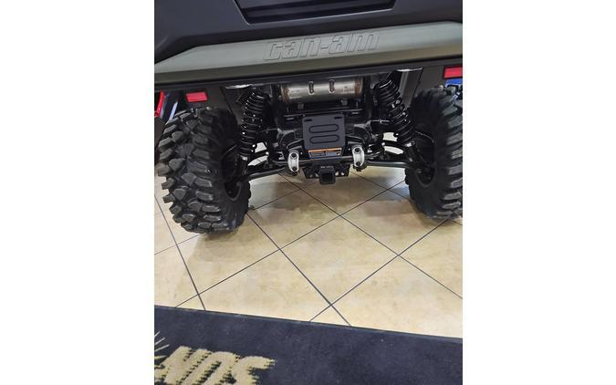 2026 Can-Am SSV DEF MAX XMR 65 HD11 GN 26 X mr with Half Doors HD11