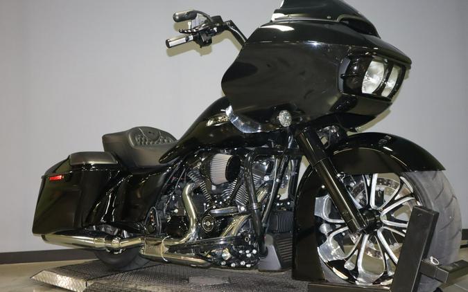 2017 Harley-Davidson Road Glide Special