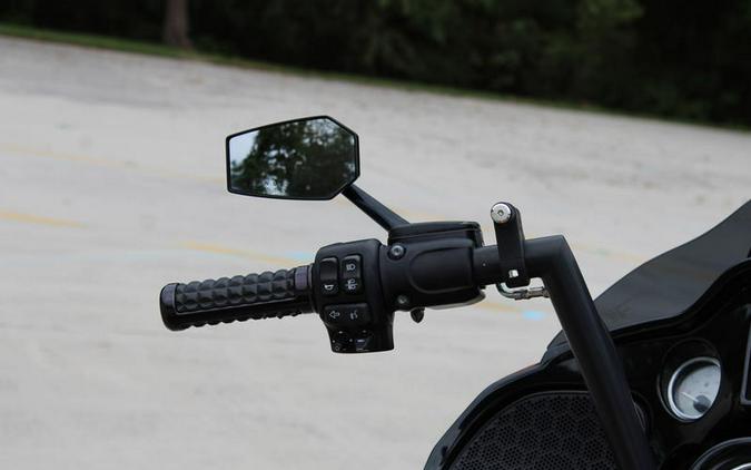 2015 Harley-Davidson® FLTRXS - Road Glide® Special