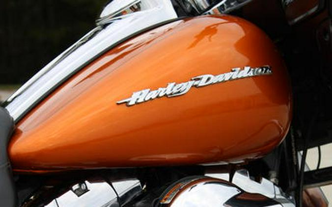 2015 Harley-Davidson® FLTRXS - Road Glide® Special