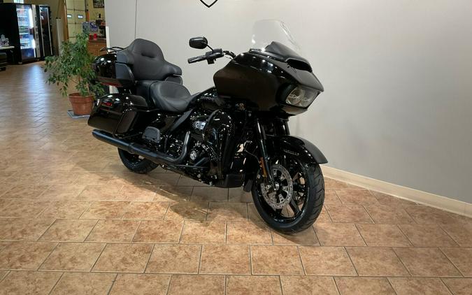 2024 Harley-Davidson Road Glide Limited Vivid Black FLTRK