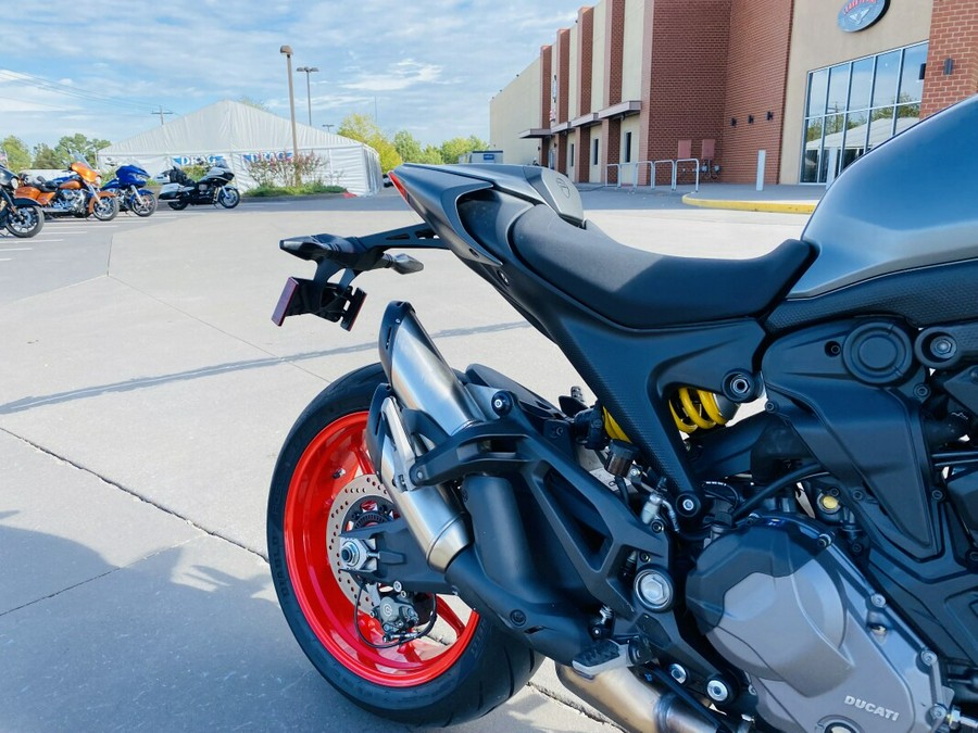 2024 Ducati Monster M937 SP