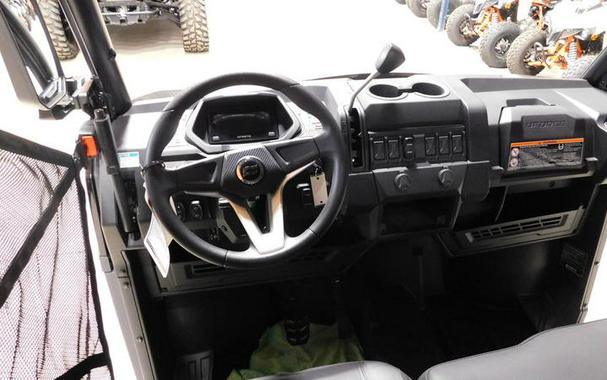 2025 CFMOTO UFORCE 800 XL