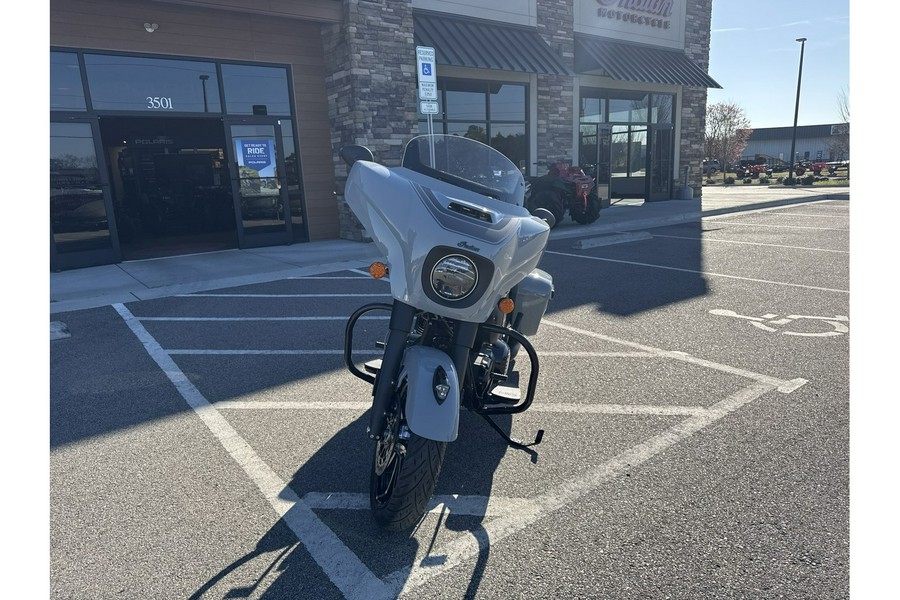 2025 Indian Motorcycle CHIEFTAIN DARK HORSE