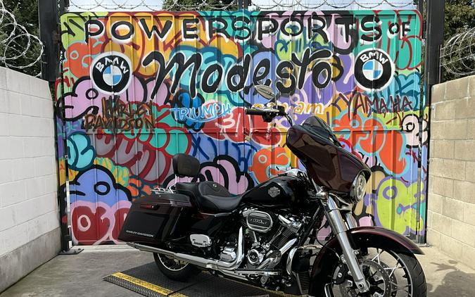 2022 HARLEY Street Glide Special