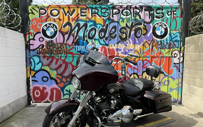 2022 HARLEY Street Glide Special