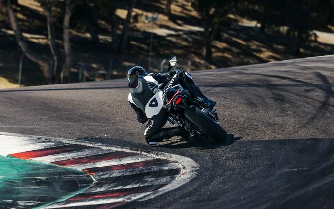 2026 CFMOTO SS 675