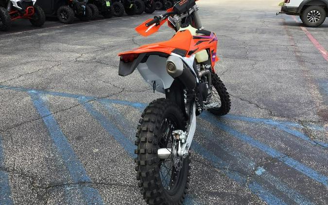 2024 KTM 350 XW-F