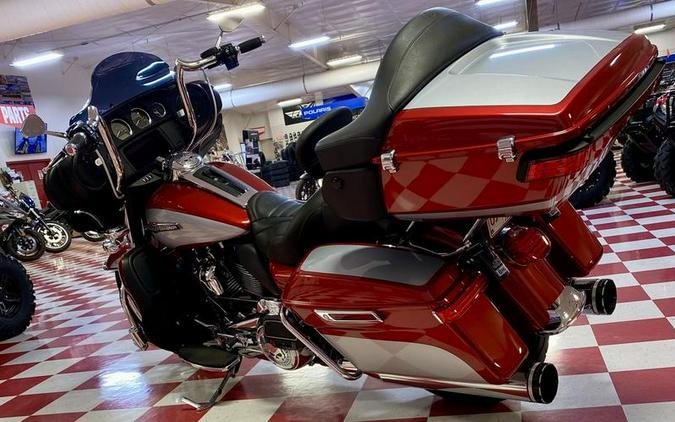 2019 Harley-Davidson® FLHTCU - Electra Glide® Ultra Classic®