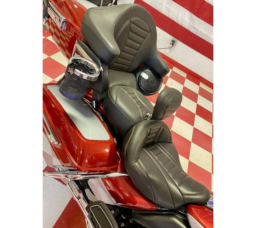 2019 Harley-Davidson® FLHTCU - Electra Glide® Ultra Classic®