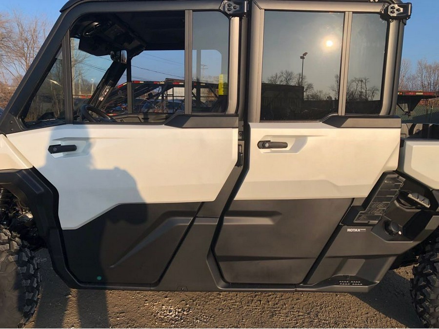 2026 Can-Am DEFENDER MAX LIMITED HD11