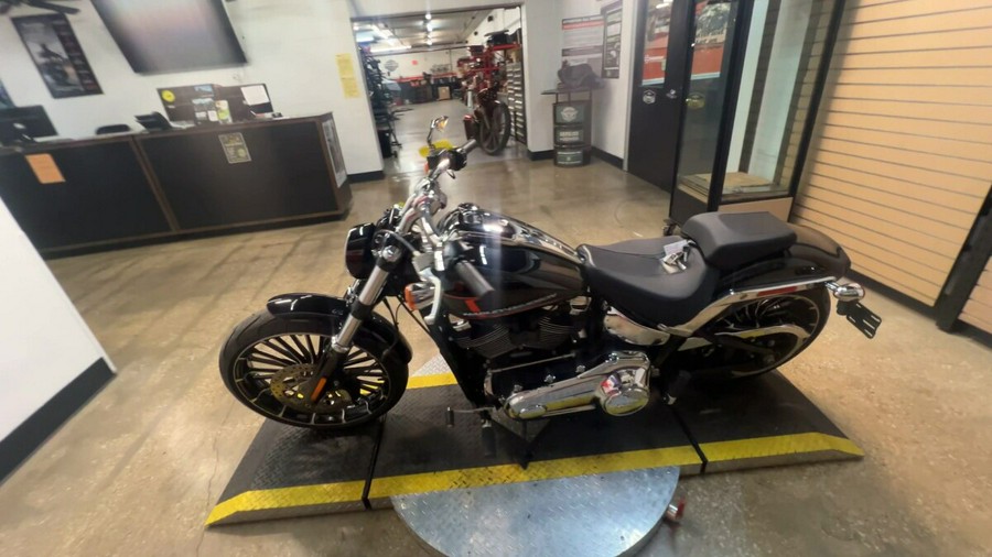 2023 Harley-Davidson Breakout