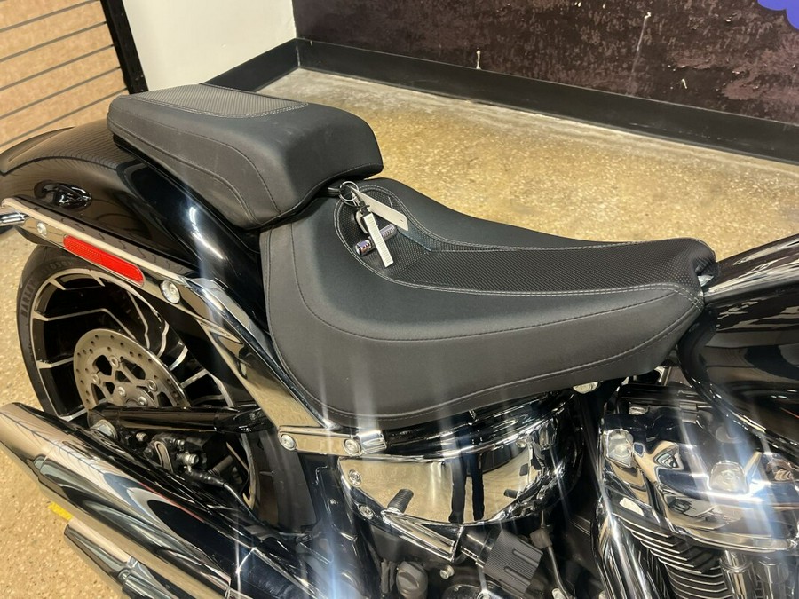 2023 Harley-Davidson Breakout