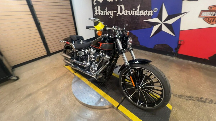 2023 Harley-Davidson Breakout