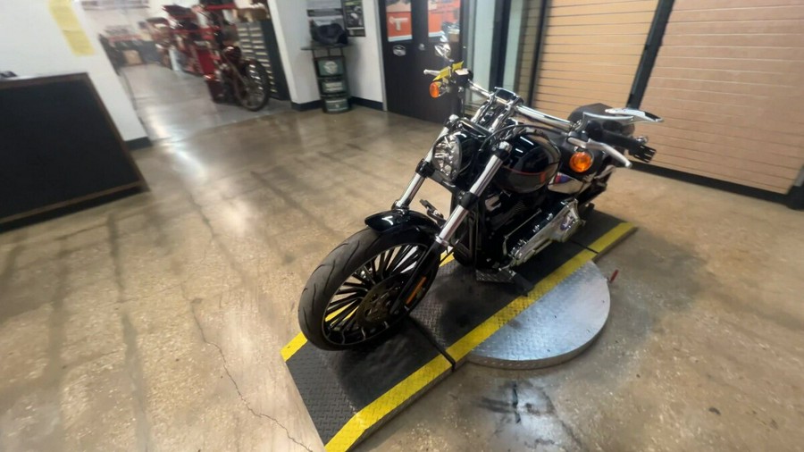 2023 Harley-Davidson Breakout