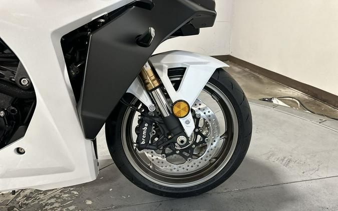 2026 Suzuki GSX-S 1000GT+