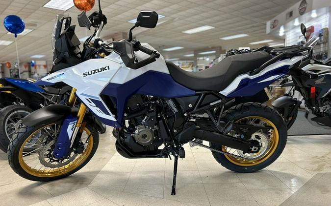 2024 Suzuki V-Strom 800 Touring First Look [Fast Facts + Photos]