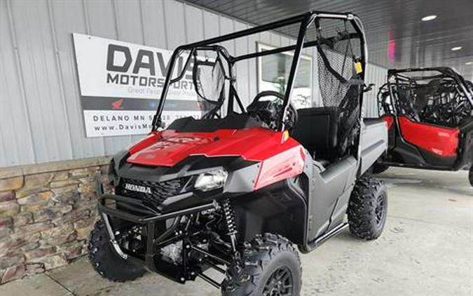2026 Honda Pioneer 700 Deluxe