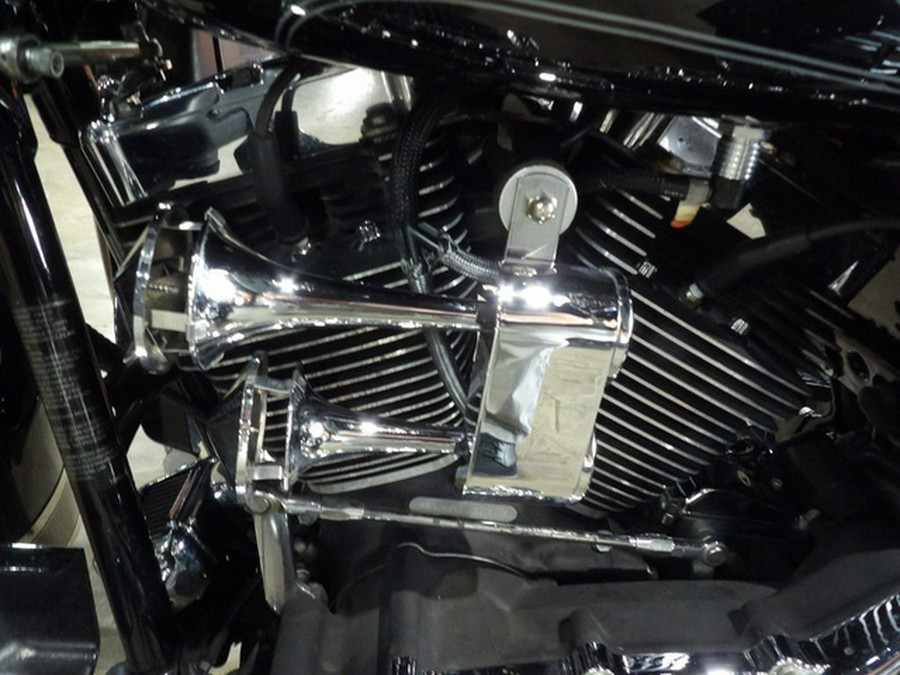 2010 Harley-Davidson ELECTRA GLIDE ULTRA CLASSIC (EFI)
