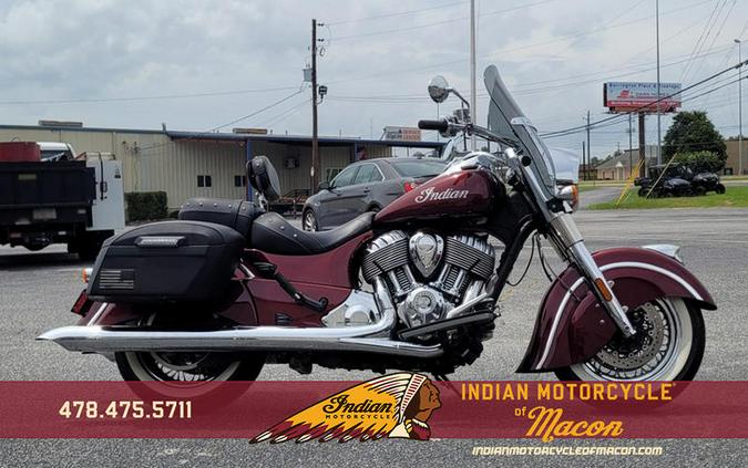 2018 Indian Motorcycle® Chief® Classic ABS Burgundy Metallic