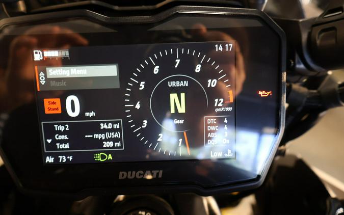 2024 Ducati Diavel V4-S