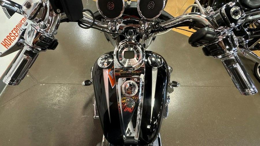 2010 Harley-Davidson Softail FLSTSE - CVO Convertible