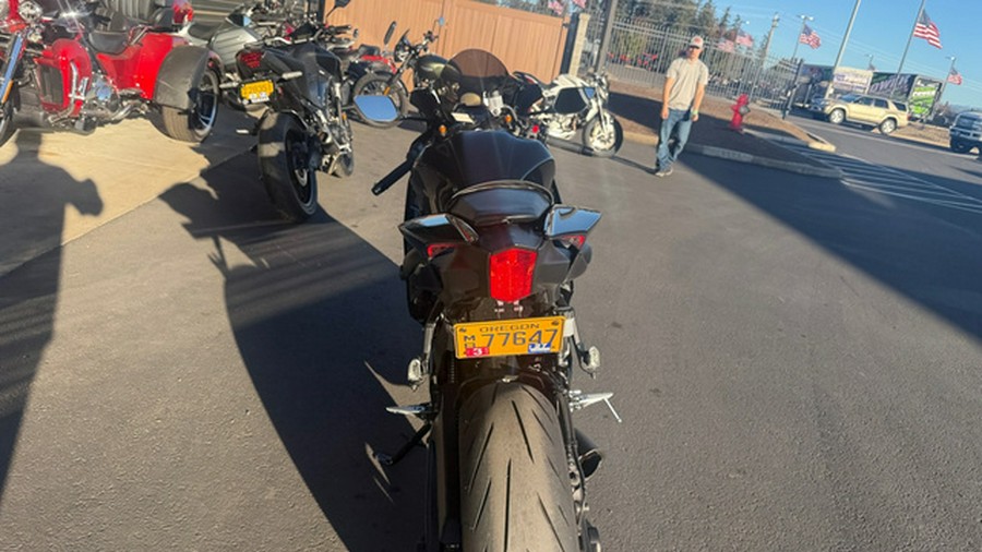 2025 Yamaha YZF R7