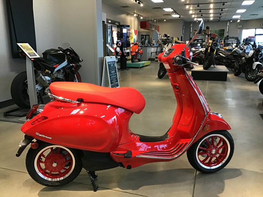 2023 Vespa Elettrica Red 70