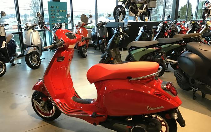 2023 Vespa Elettrica Red 70 KM/H