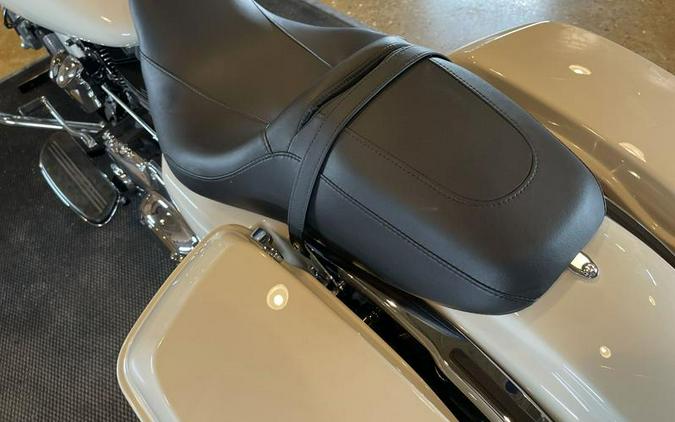 2022 Harley-Davidson® FLTRX - Road Glide®