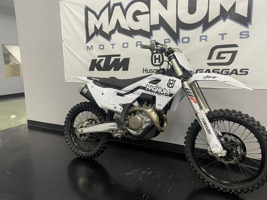 2022 Husqvarna® FC 450 Rockstar Edition