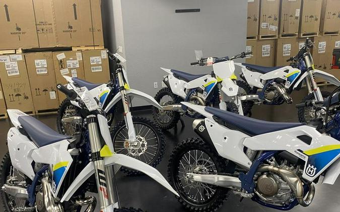 2022 Husqvarna® FC 450 Rockstar Edition