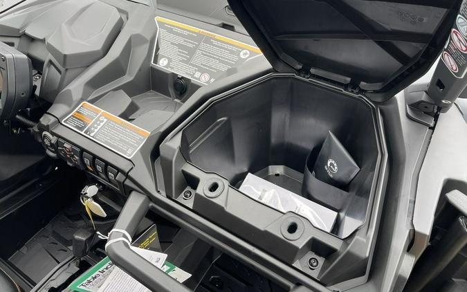 2026 Can-Am® Commander XT-P 1000R