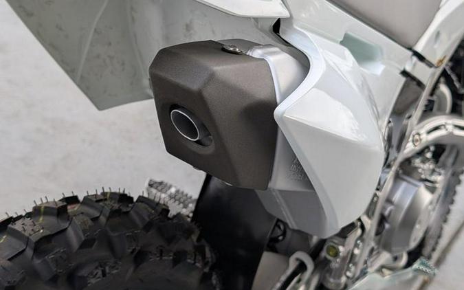 2026 Kawasaki KLX®140R L