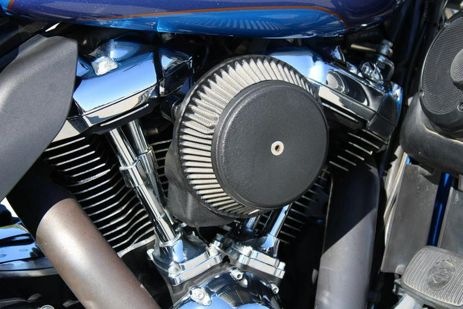 2017 Harley-Davidson® FLHTCUTG - Tri Glide® Ultra