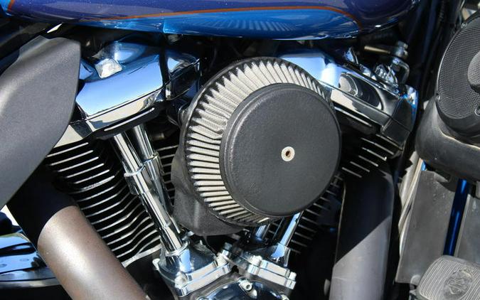 2017 Harley-Davidson® FLHTCUTG - Tri Glide® Ultra