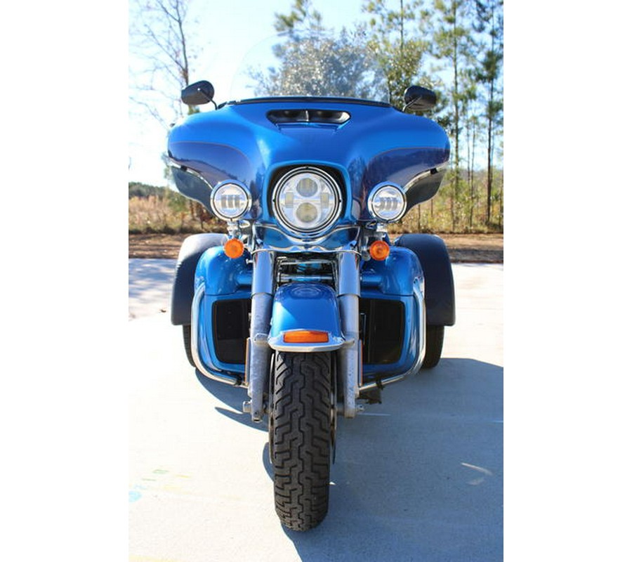 2017 Harley-Davidson® FLHTCUTG - Tri Glide® Ultra