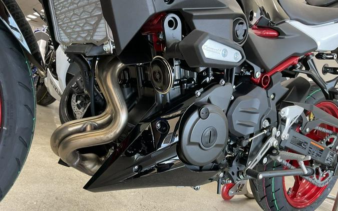 2026 Kawasaki Z500 SE ABS