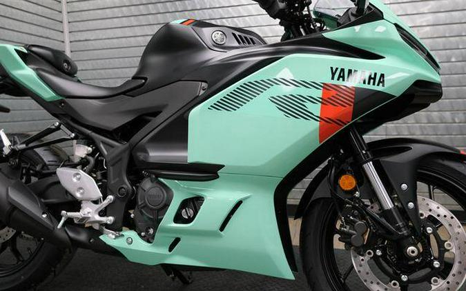 2026 YAMAHA YZFR3 ABS
