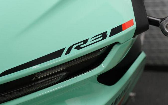 2026 YAMAHA YZFR3 ABS